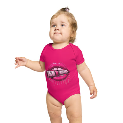 Cute Money Kiss Short Sleeve Baby Bodysuit – Trendy Baby Outfit for Fashionable Infants